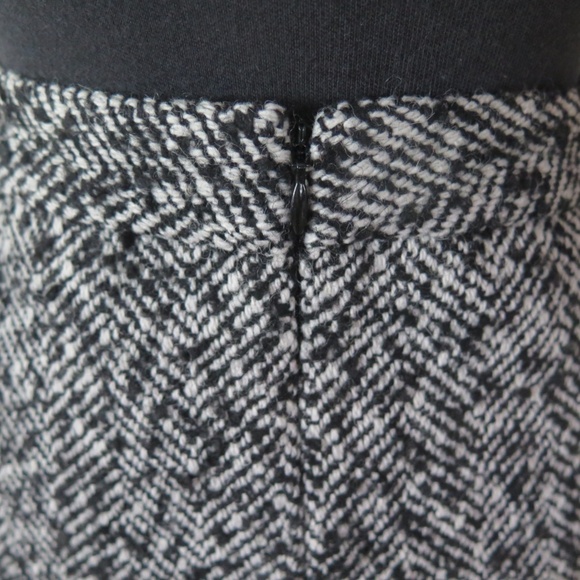 Pink Tartan Herringbone Tweed Skirt - Picture 5 of 8